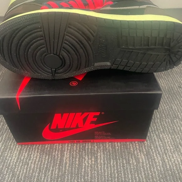 Bio Hack Jordan 1 GS - Picture 3 of 5